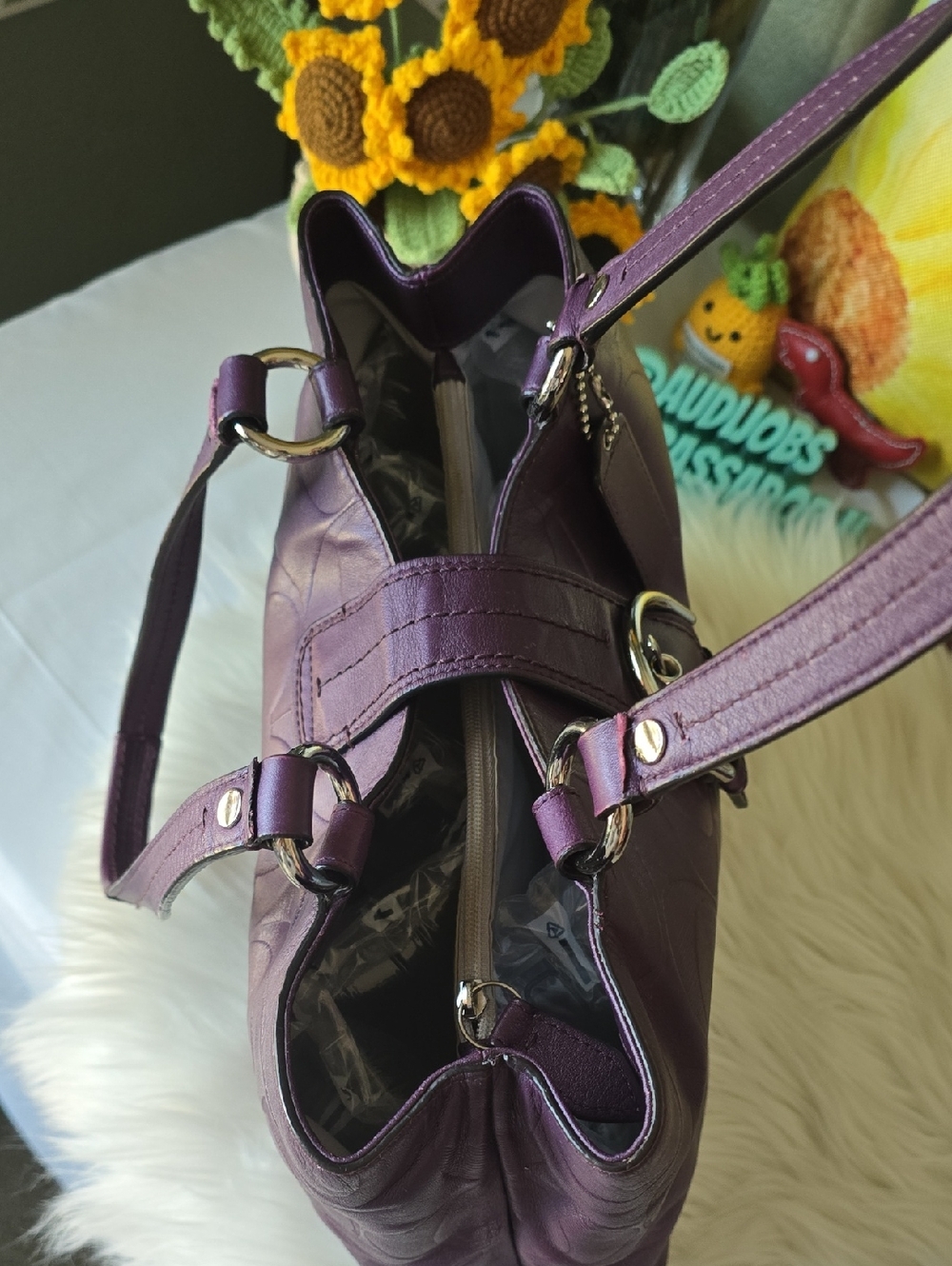 Coach Soho Purple Leather Signature Buckle Tote with Hangtag GUC - Picture 13 of 16